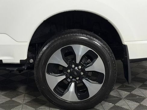 Used 2023 Ford F150 Lightning Platinum AWD/4WD image 14