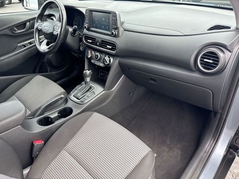 Used 2018 Hyundai Kona SEL FWD image 29