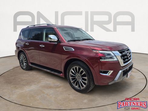 Used 2024 Nissan Armada Platinum w/ Captain's Chairs Package RWD image 1
