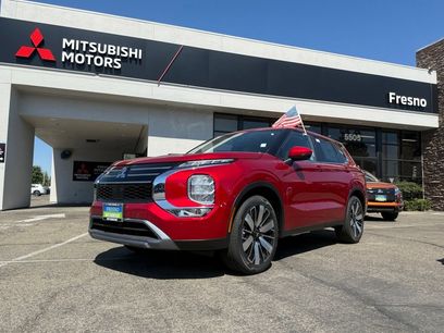 New 2026 Mitsubishi Outlander SE