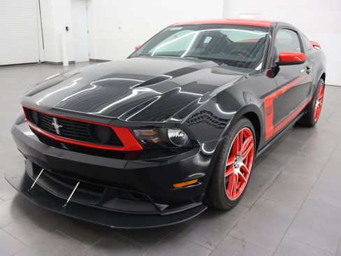 Used 2012 Ford Mustang Boss 302 RWD image 7
