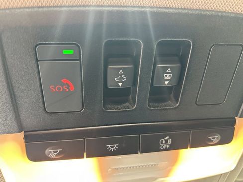 Certified 2023 Nissan Rogue SV w/ SV Premium B Package image 28