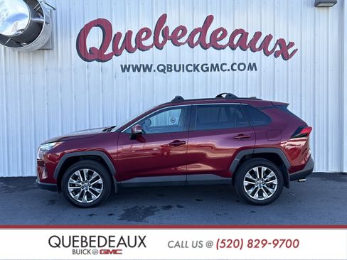 Used 2022 Toyota RAV4 XLE Premium image 1