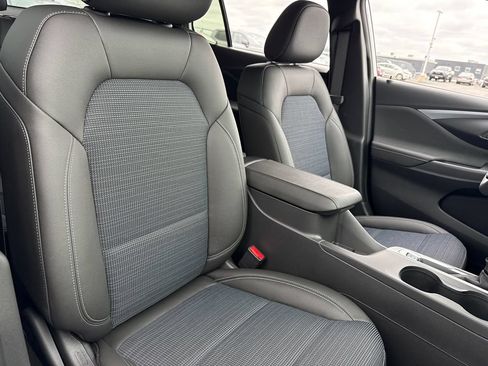New 2026 Buick Envista Preferred w/ Advanced Safety Package FWD image 35