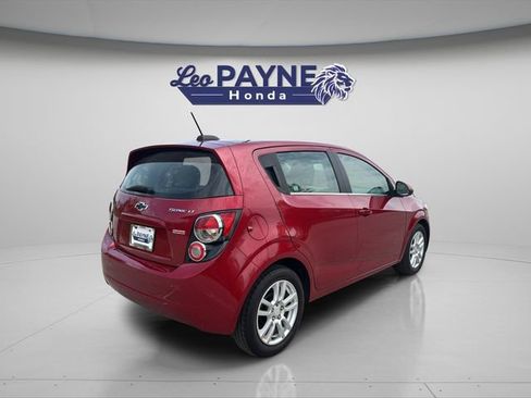 Used 2015 Chevrolet Sonic LT w/ Fun and Sun Package image 5
