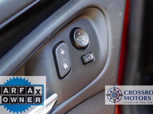 Used 2015 Buick Regal Premium w/ Experience Buick Package FWD image 17