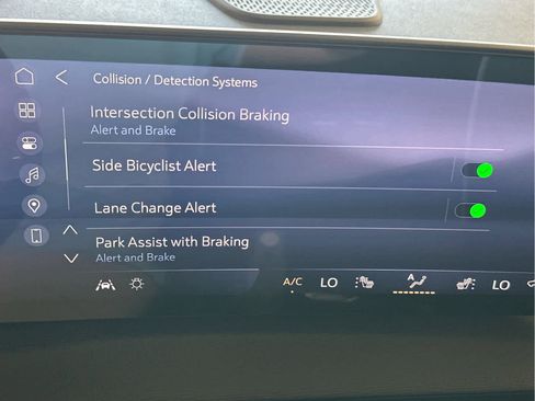 New 2026 Buick Enclave Sport Touring w/ Power Package image 54