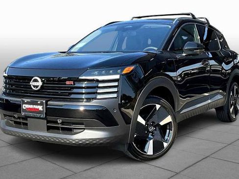 Certified 2026 Nissan Kicks SR FWD image 1