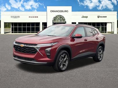 Used 2025 Chevrolet Trax LT