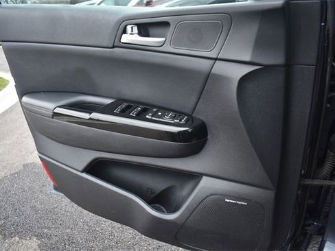 Used 2018 Kia Sportage SX image 37