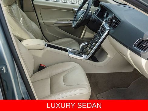 Used 2013 Volvo S60 T5 FWD image 12