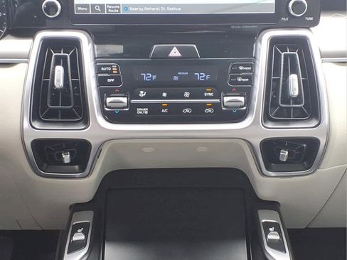 Used 2022 Kia Sorento S AWD/4WD image 24