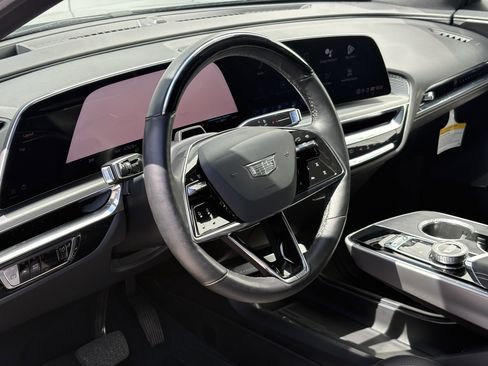Used 2024 Cadillac Lyriq Sport w/ LPO, Floor Liner Package AWD/4WD image 16