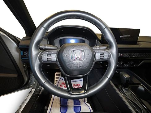 Used 2024 Honda Accord Sport image 13