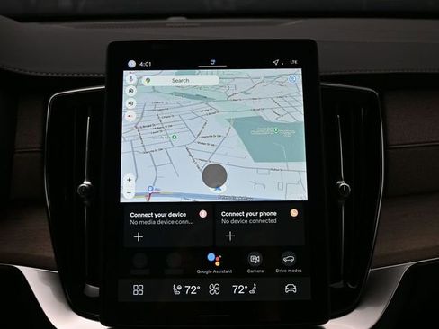 New 2026 Volvo XC90 B6 Ultra w/ Protection Package image 14