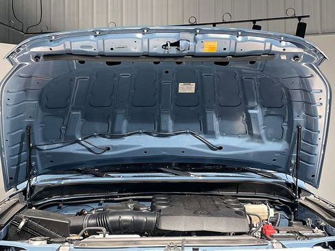 Used 2014 Toyota FJ Cruiser 4WD image 25