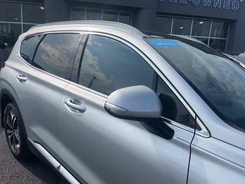 Used 2019 Hyundai Santa Fe Limited image 7