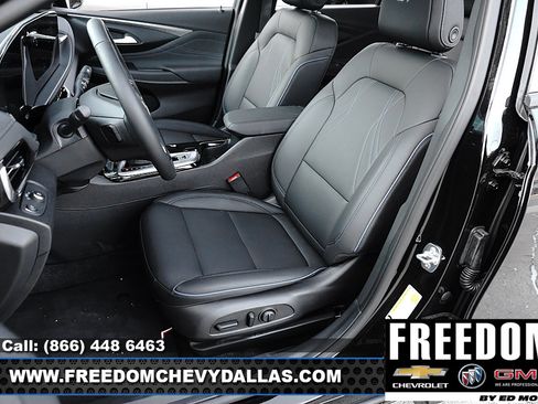 Used 2026 Buick Envista Sport Touring w/ Convenience I Package FWD image 9