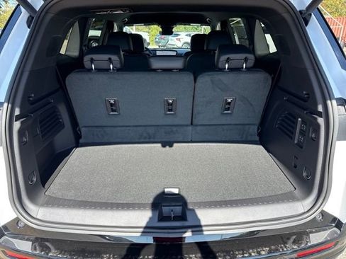New 2026 Buick Enclave Sport Touring w/ Power Package FWD image 22