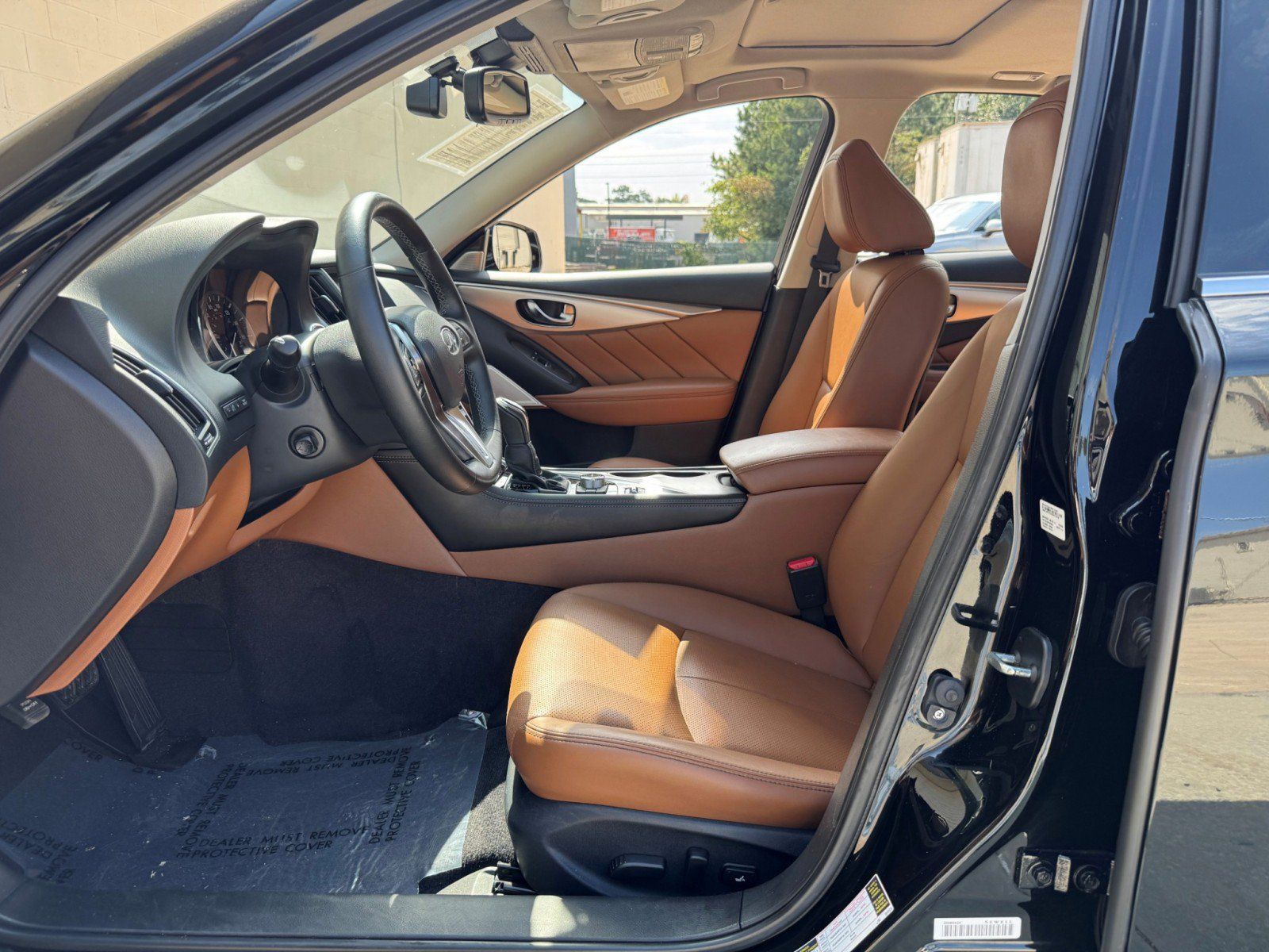 Used 2023 INFINITI Q50 Luxe w/ Cargo Package RWD image 16