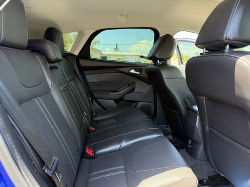 Used 2013 Ford Focus Titanium w/ Titanium Handling Pkg FWD image 15