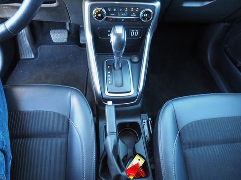 Used 2020 Ford EcoSport SES image 12