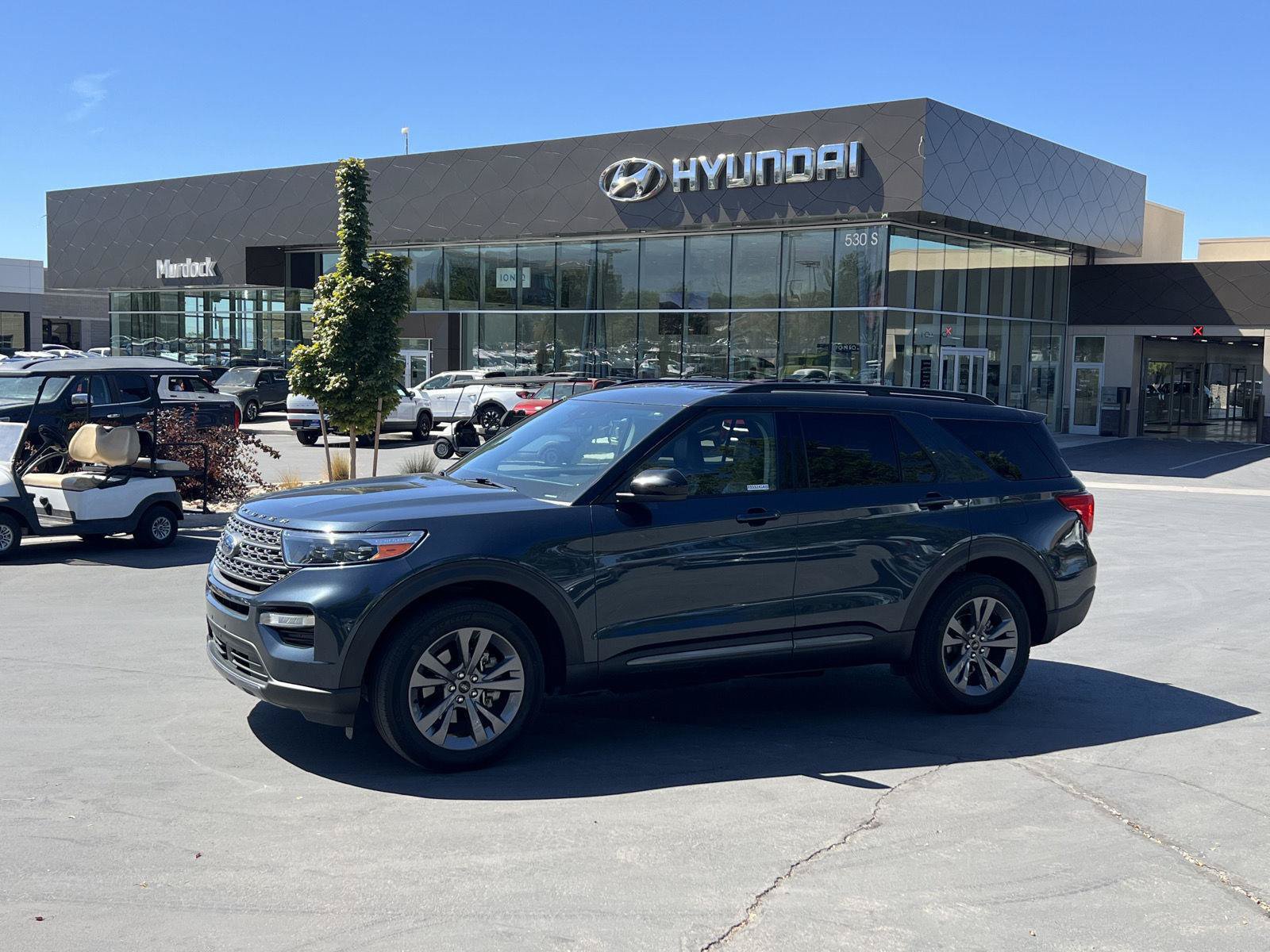 Used 2022 Ford Explorer XLT w/ Equipment Group 202A AWD/4WD image 1