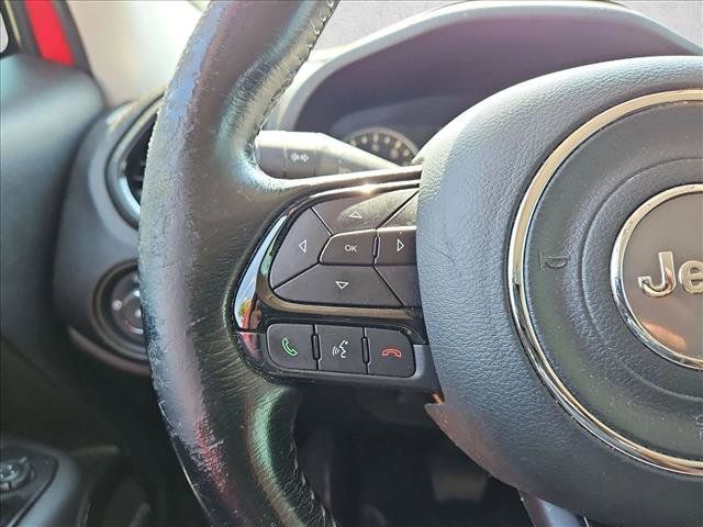 Used 2020 Jeep Renegade Altitude FWD image 21