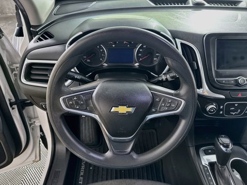 Used 2019 Chevrolet Equinox LT AWD/4WD image 14