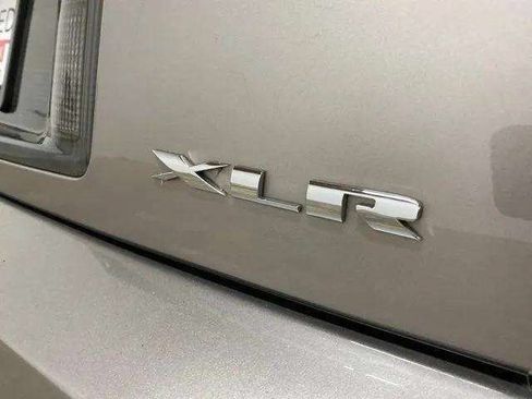 Used 2005 Cadillac XLR RWD image 86