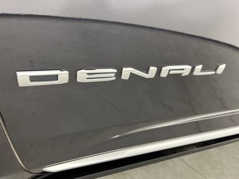 Used 2023 GMC Yukon Denali AWD/4WD image 33