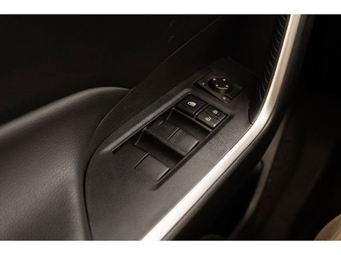 Used 2023 Toyota RAV4 LE FWD image 28