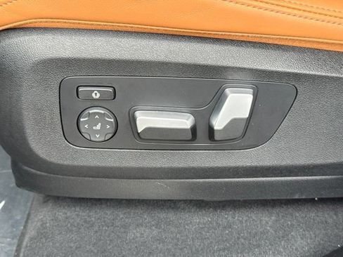 Used 2023 BMW X5 sDrive40i w/ Premium Package RWD image 21