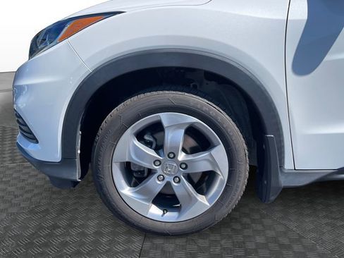 Certified 2020 Honda HR-V LX image 14