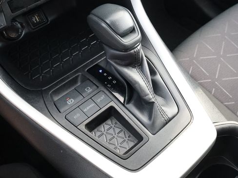 Used 2024 Toyota RAV4 XLE image 22