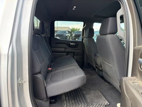 Used 2022 Chevrolet Silverado 1500 Custom w/ Safety Confidence Package AWD/4WD image 7