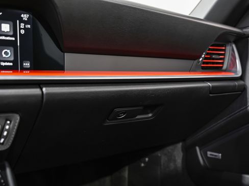 Used 2022 Porsche 911 Carrera image 22