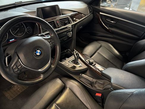 Used 2017 BMW 330i xDrive Sedan AWD/4WD image 15