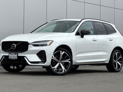 Used 2023 Volvo XC60 B5 Ultimate w/ Climate Package