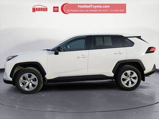 Certified 2023 Toyota RAV4 LE video 2