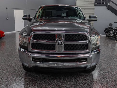 Used 2014 RAM 3500 Tradesman w/ Chrome Appearance Group AWD/4WD image 3