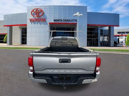 Used 2019 Toyota Tacoma SR5 image 9
