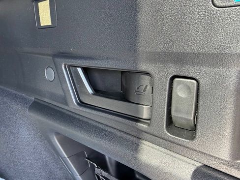 New 2026 Subaru Outback Limited XT AWD/4WD image 32
