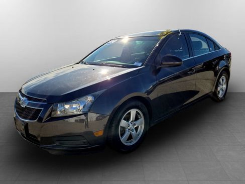 Used 2014 Chevrolet Cruze LT image 12