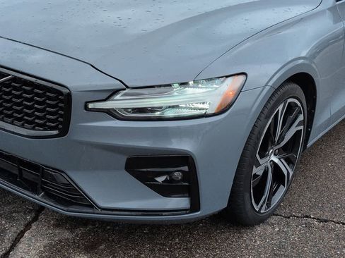 Used 2024 Volvo S60 B5 Core AWD/4WD image 10