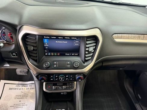 Used 2021 GMC Acadia Denali w/ Denali Ultimate Package AWD/4WD image 29