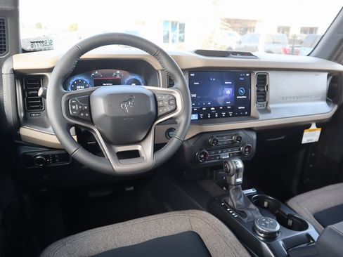 New 2025 Ford Bronco Big Bend image 2