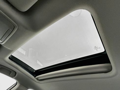 Used 2026 Honda Accord EX-L image 21