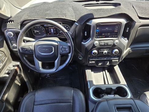 Used 2019 GMC Sierra 1500 Denali w/ Denali Ultimate Package AWD/4WD image 11