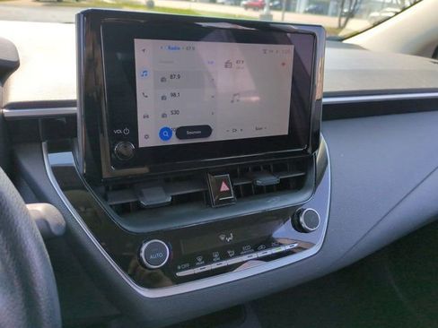 Certified 2024 Toyota Corolla LE image 11